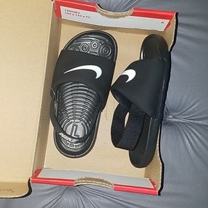 Toddler nike slides